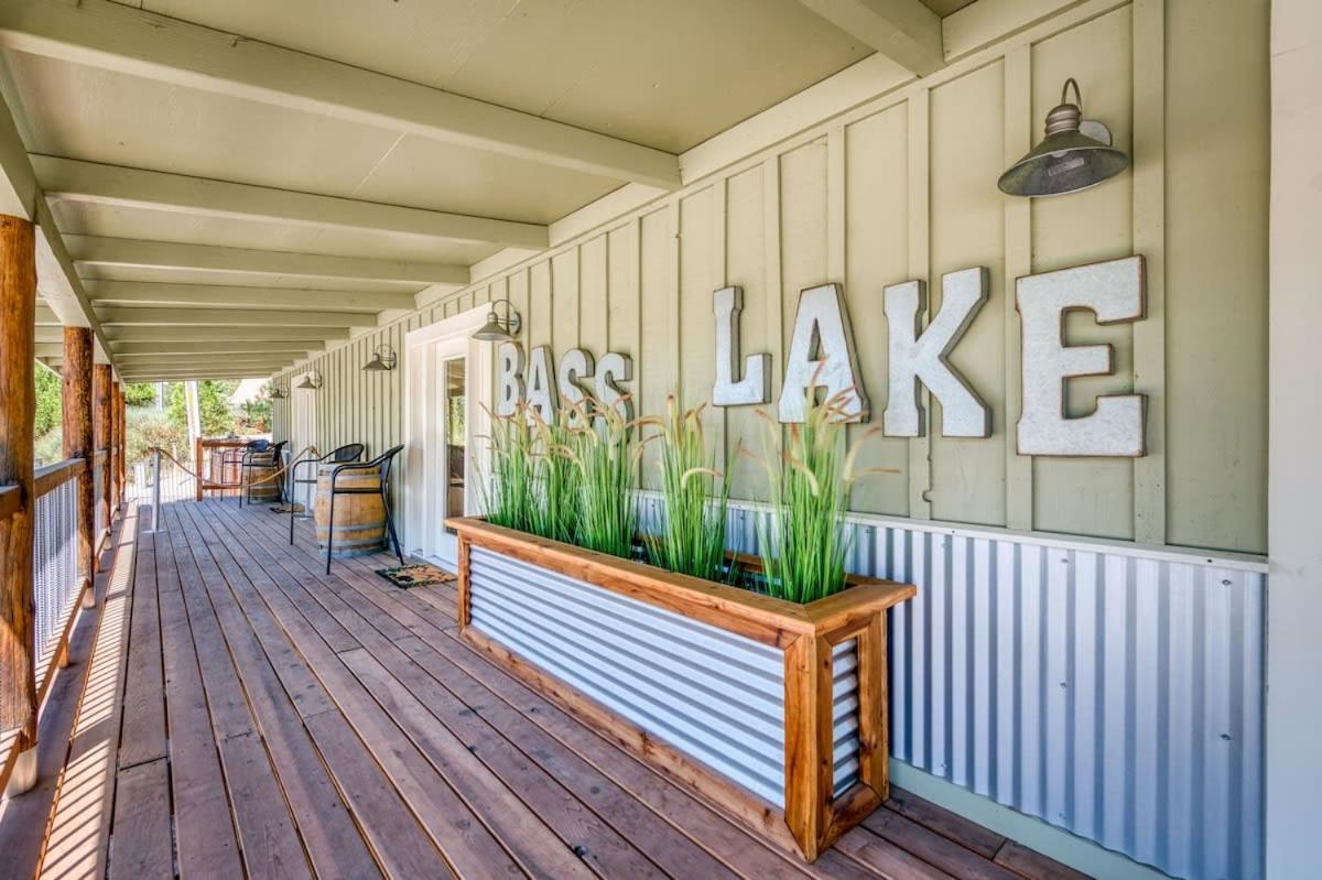 #3 Like With Private Hot Tub Bass Lake